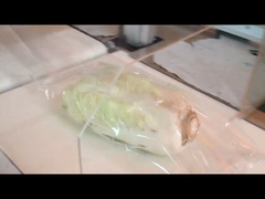 سعر المصنع المحركات المؤازرة آلة تغليف الخضروات ، آلة تعبئة وتغليف وسادة البطاطس