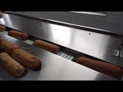 آلة تغليف الخبز ذات محرك سيرفو عالي الجودة ، آلة تغليف الخبز من الفولاذ المقاوم للصدأ